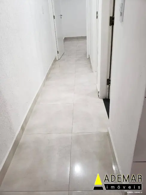 Foto 8 de Casa com 2 quartos à venda, 250m2 em Casa Grande, Diadema - SP