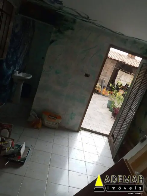 Foto 2 de Casa com 3 quartos à venda, 250m2 em Canhema, Diadema - SP