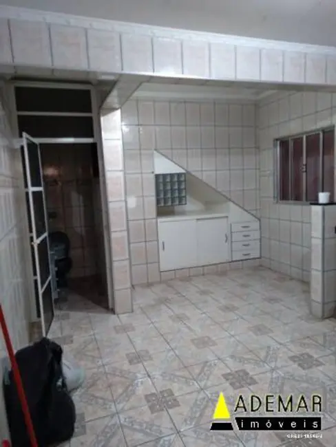 Foto 4 de Casa com 4 quartos à venda, 80m2 em Piraporinha, Diadema - SP