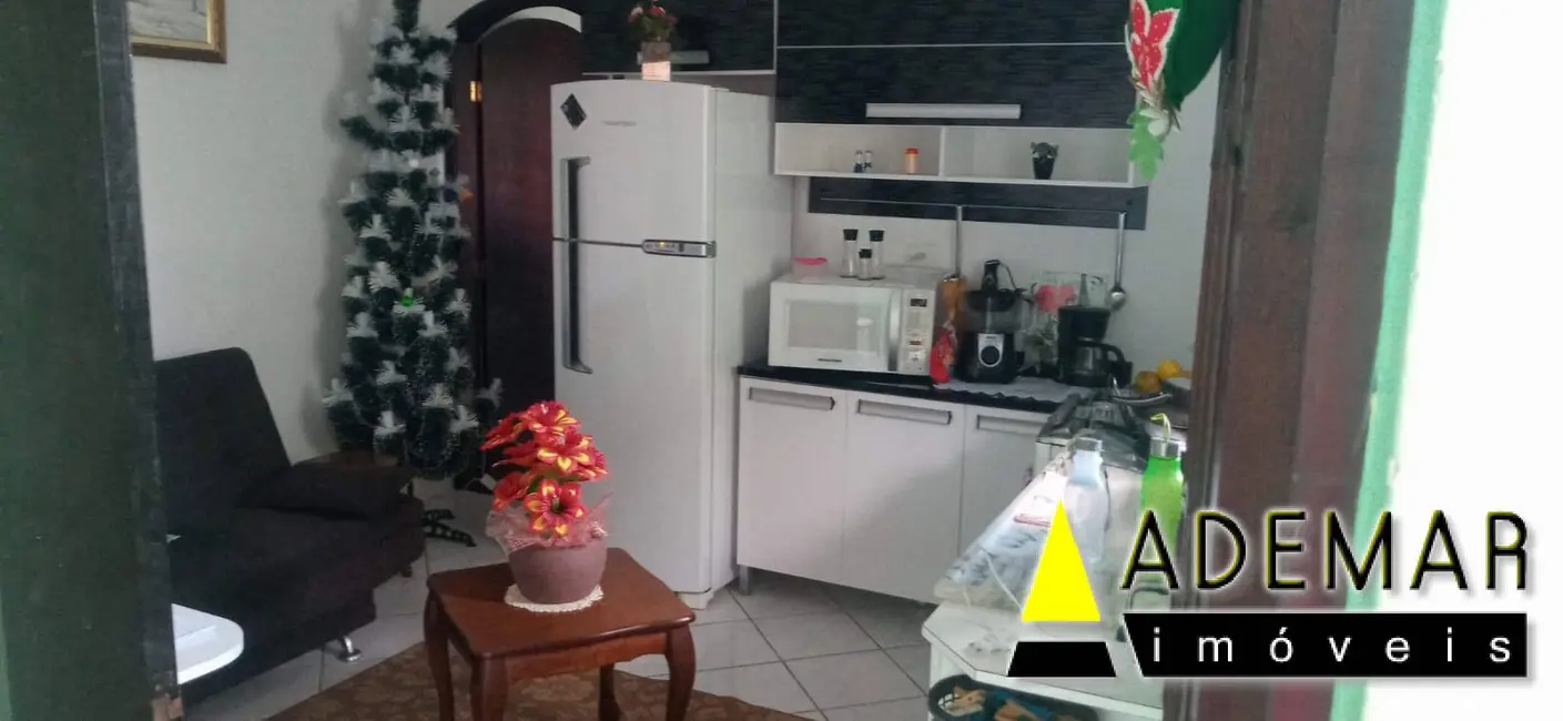 Foto 3 de Casa com 3 quartos à venda, 175m2 em Casa Grande, Diadema - SP