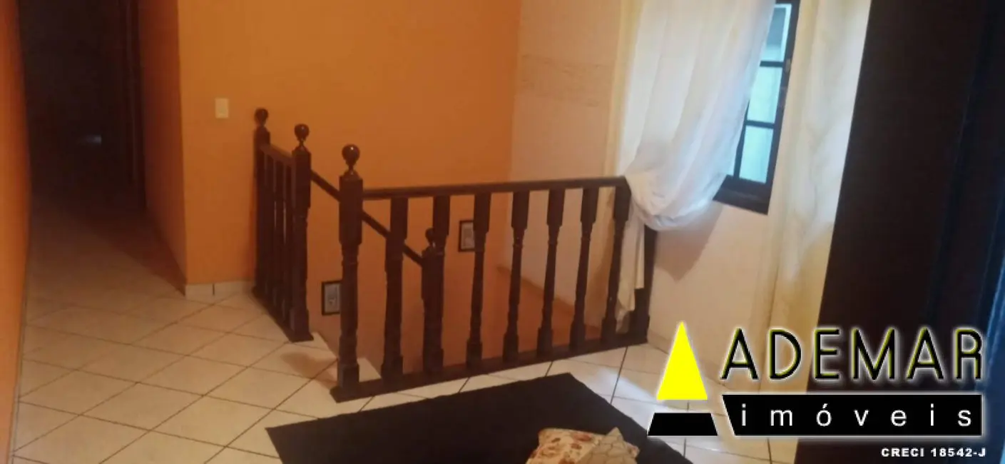 Foto 9 de Casa com 3 quartos à venda, 175m2 em Casa Grande, Diadema - SP