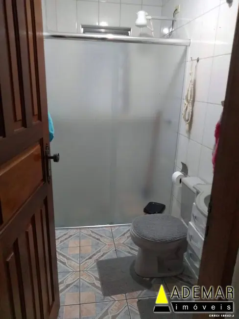 Foto 8 de Casa com 6 quartos à venda, 400m2 em Taboão, Diadema - SP