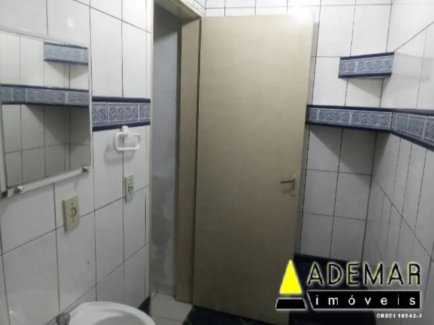 Foto 1 de Casa com 3 quartos à venda, 150m2 em Piraporinha, Diadema - SP
