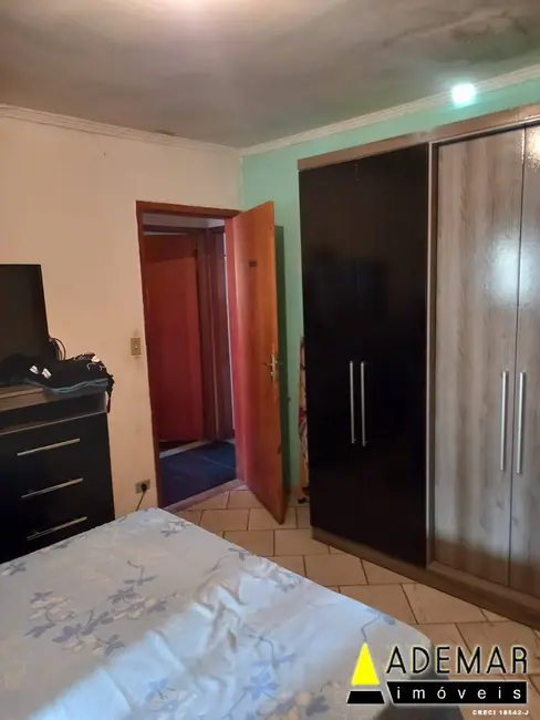 Foto 5 de Casa com 2 quartos à venda, 300m2 em Taboão, Diadema - SP