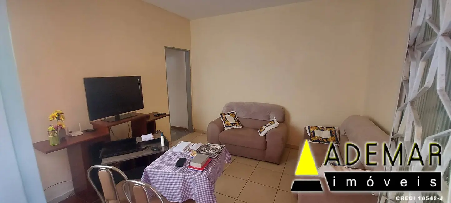 Foto 8 de Casa com 5 quartos à venda, 231m2 em Eldorado, Diadema - SP