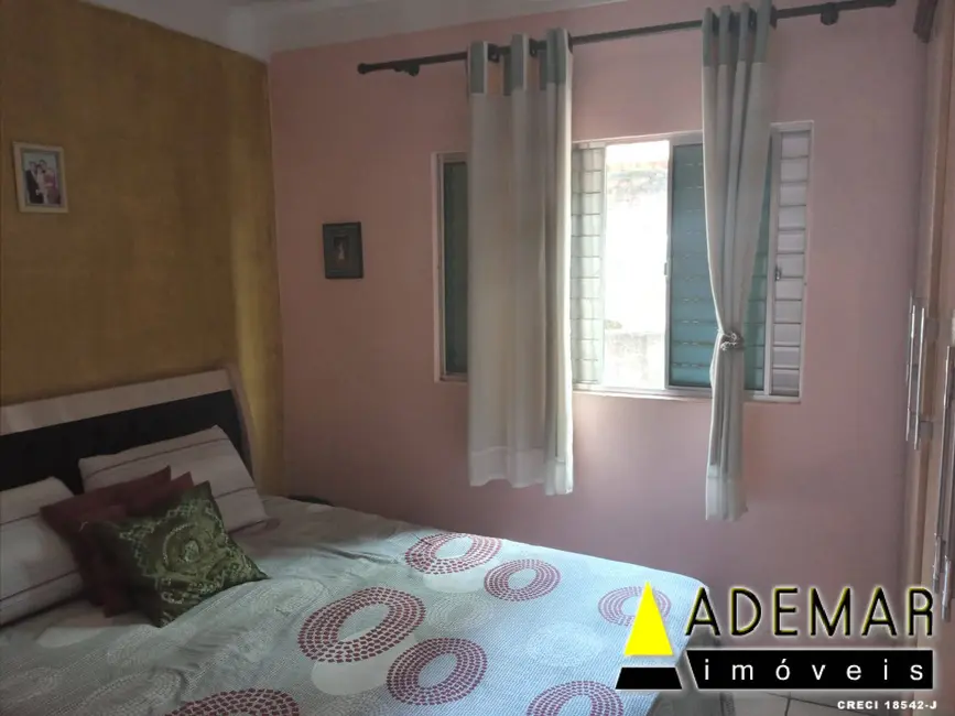 Foto 3 de Casa com 3 quartos à venda, 50m2 em Casa Grande, Diadema - SP