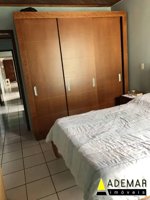 Foto 5 de Casa com 2 quartos à venda, 195m2 em Casa Grande, Diadema - SP