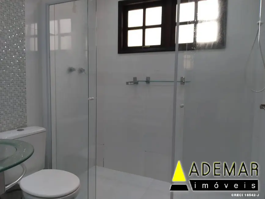 Foto 2 de Casa com 3 quartos à venda, 200m2 em Taboão, Sao Bernardo Do Campo - SP