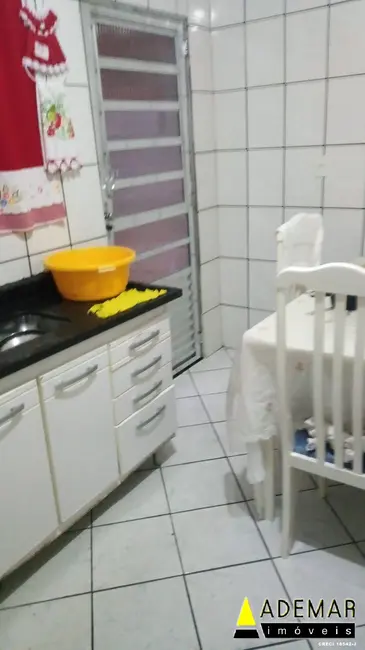 Casa com 2 quartos à venda, 50m2 em Conceição, Diadema - SP - imagem 8 Foto 8 de Casa com 2 quartos à venda, 50m2 em Conceição, Diadema - SP