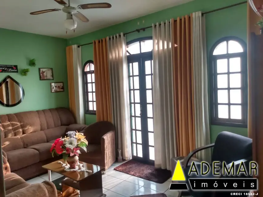 Casa com 6 quartos à venda, 125m2 em Conceição, Diadema - SP - imagem 8 Foto 8 de Casa com 6 quartos à venda, 125m2 em Conceição, Diadema - SP