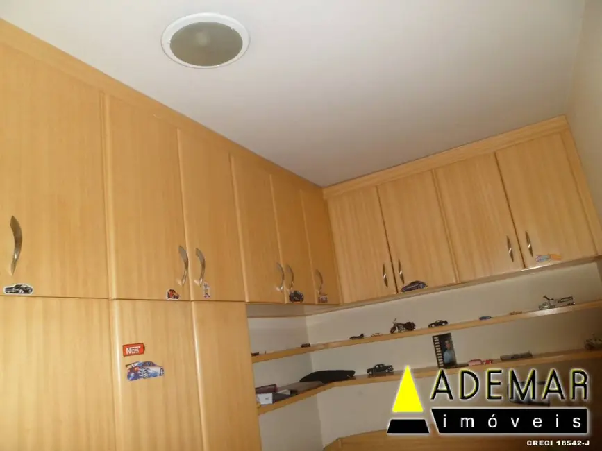 Foto 2 de Casa com 3 quartos à venda, 125m2 em Serraria, Diadema - SP