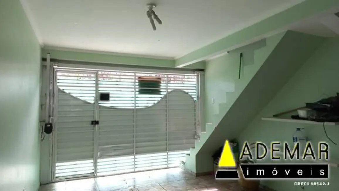 Casa com 2 quartos à venda, 200m2 em Conceição, Diadema - SP - imagem 8 Foto 8 de Casa com 2 quartos à venda, 200m2 em Conceição, Diadema - SP