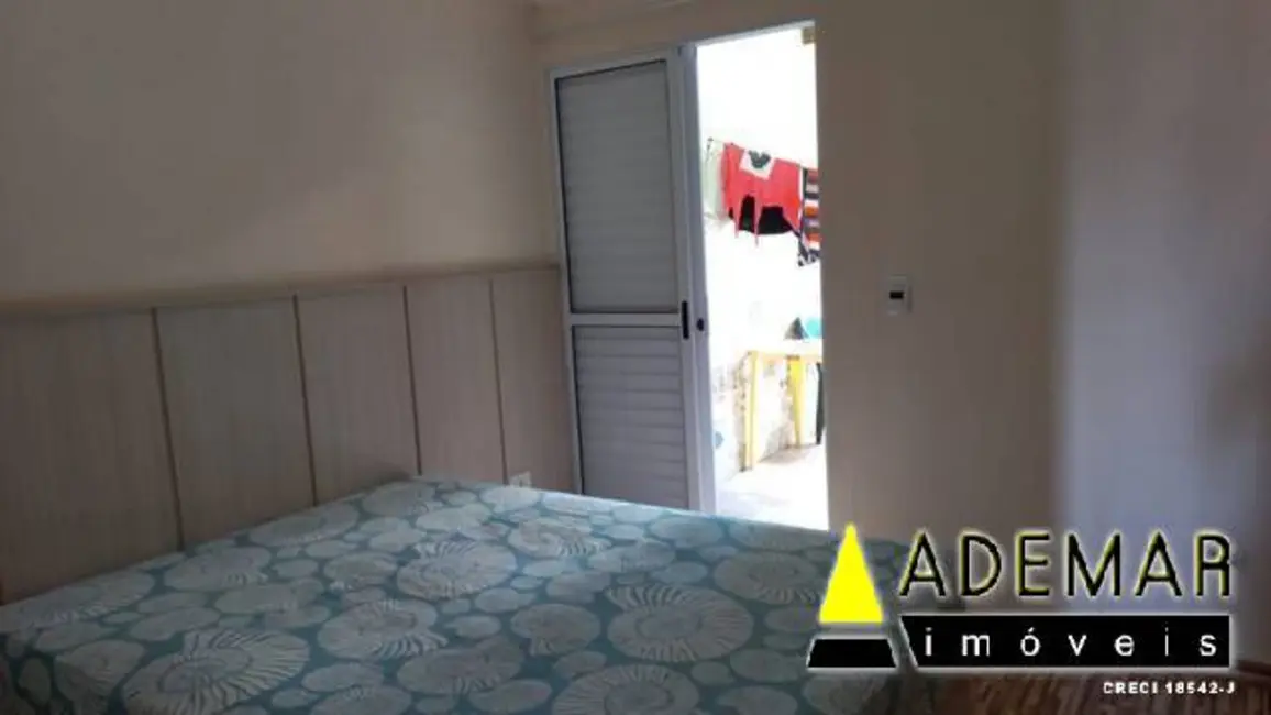 Casa com 2 quartos à venda, 200m2 em Conceição, Diadema - SP - imagem 6 Foto 6 de Casa com 2 quartos à venda, 200m2 em Conceição, Diadema - SP