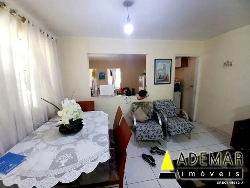 Foto 2 de Casa com 3 quartos à venda, 125m2 em Vila Capela, São Paulo - SP