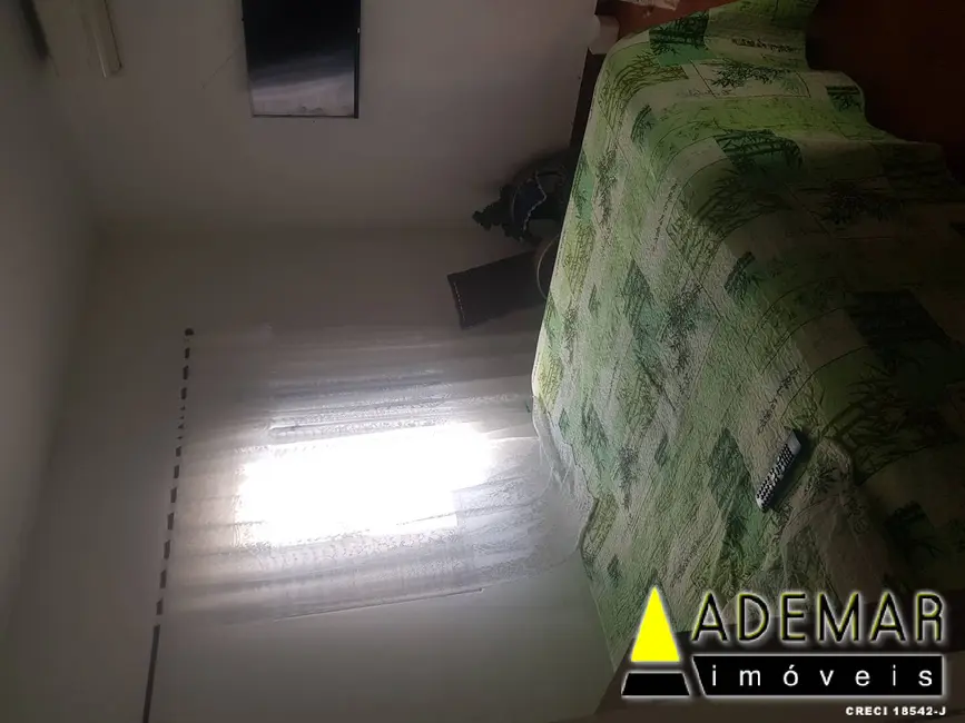 Casa com 3 quartos à venda em Casa Grande, Diadema - SP - imagem 8 Foto 8 de Casa com 3 quartos à venda em Casa Grande, Diadema - SP