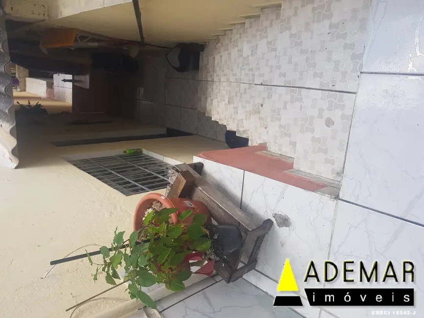 Casa com 3 quartos à venda em Casa Grande, Diadema - SP - imagem 4 Foto 4 de Casa com 3 quartos à venda em Casa Grande, Diadema - SP