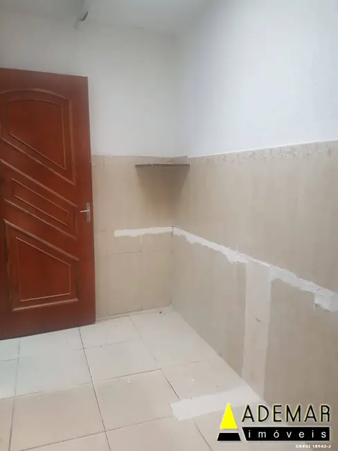 Foto 4 de Sala Comercial para alugar, 350m2 em Parque das Américas, Maua - SP