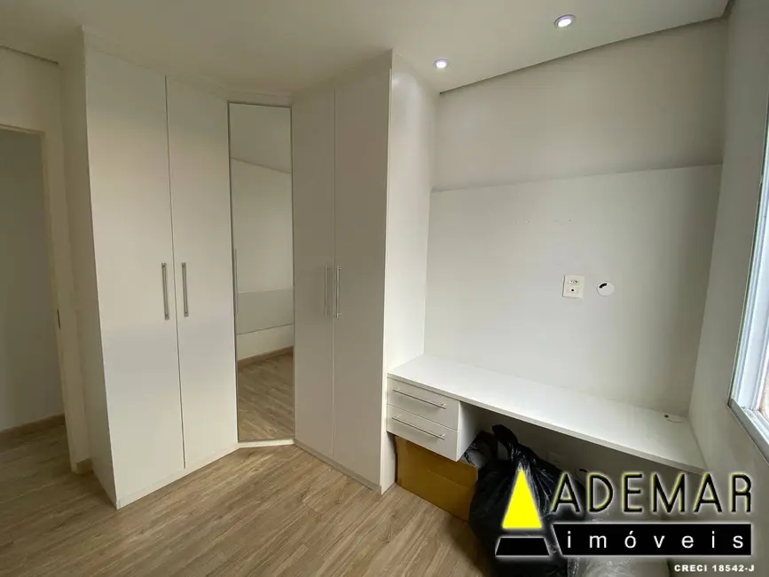 Foto 9 de Apartamento à venda em Canhema, Diadema - SP