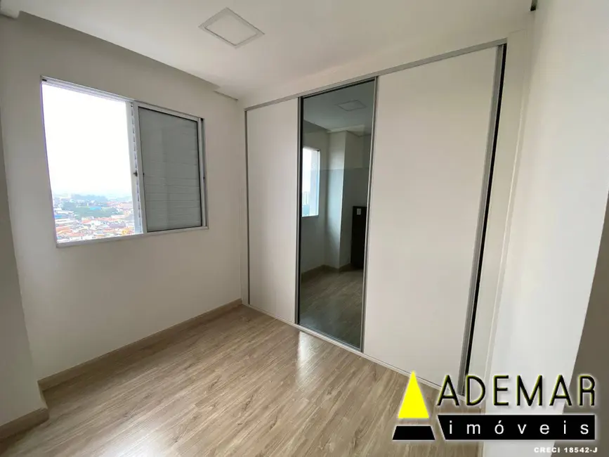 Foto 11 de Apartamento à venda em Canhema, Diadema - SP