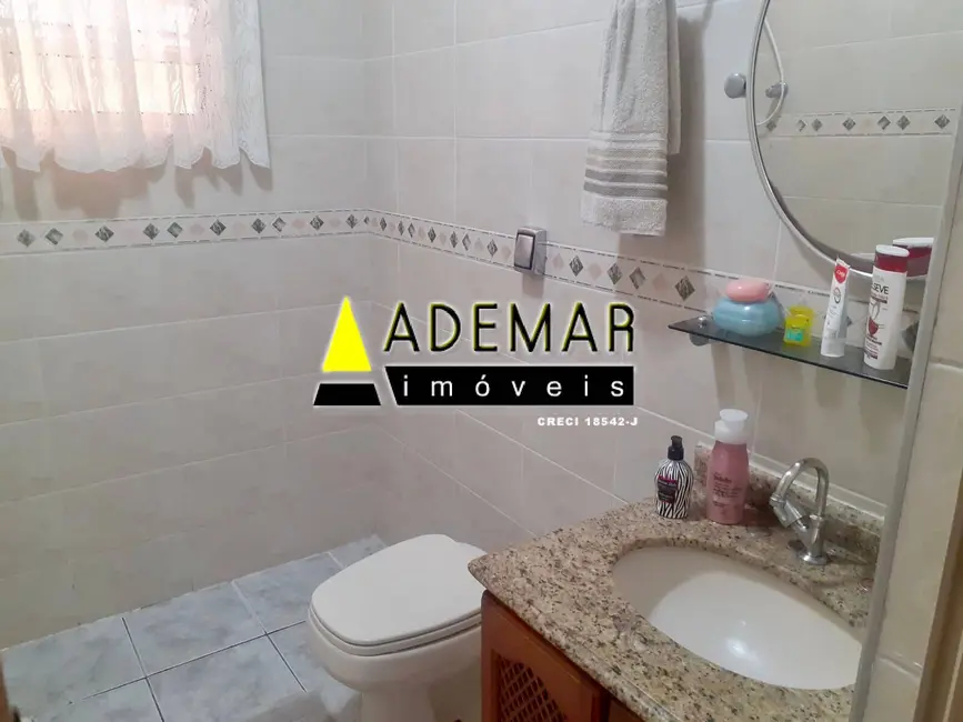 Casa com 4 quartos à venda, 105m2 em Jardim Rubilene, São Paulo - SP - imagem 6 Foto 6 de Casa com 4 quartos à venda, 105m2 em Jardim Rubilene, São Paulo - SP