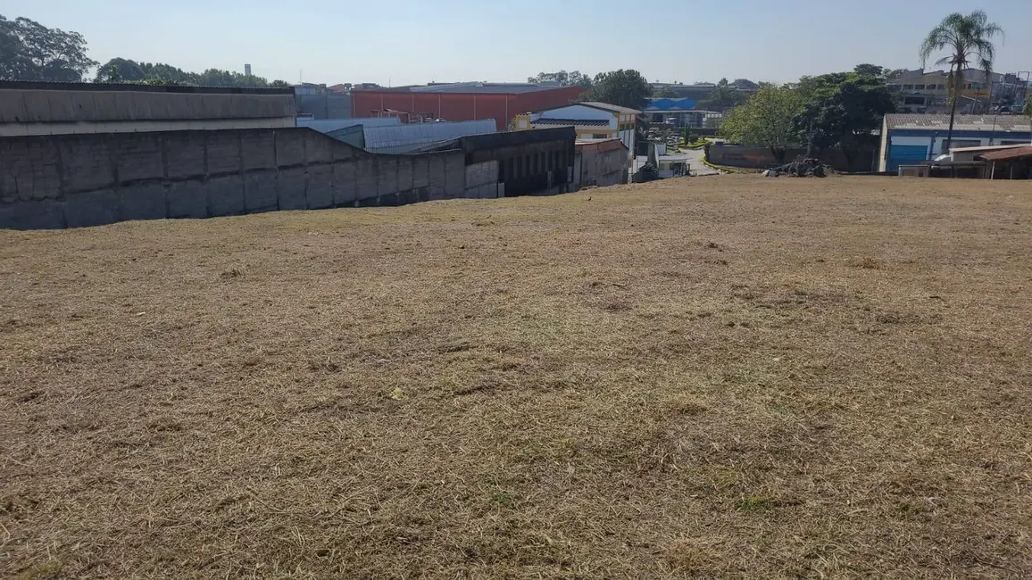 Foto 2 de Terreno / Lote à venda, 5000m2 em Piraporinha, Diadema - SP