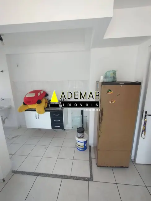 Foto 8 de Apartamento com 2 quartos à venda, 43m2 em Canhema, Diadema - SP