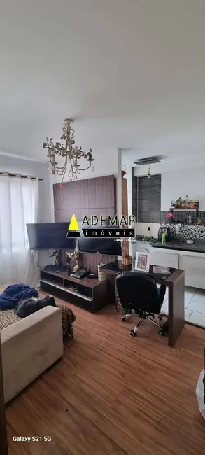 Foto 3 de Apartamento com 2 quartos à venda, 44m2 em Canhema, Diadema - SP