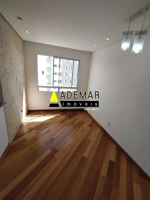 Foto 3 de Apartamento com 2 quartos à venda, 44m2 em Canhema, Diadema - SP