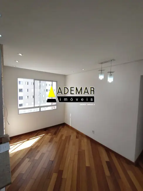 Foto 4 de Apartamento com 2 quartos à venda, 44m2 em Canhema, Diadema - SP