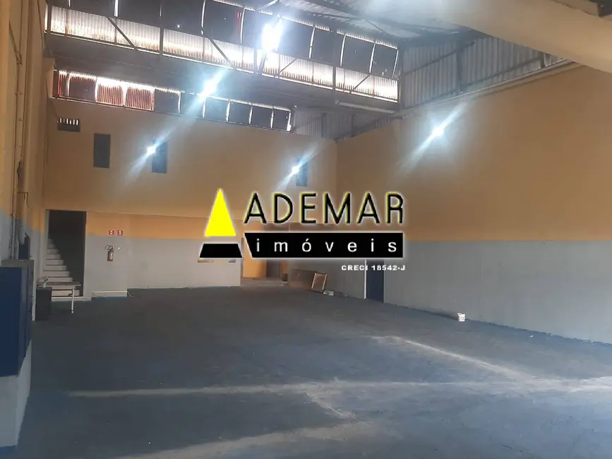 Foto 3 de Sala Comercial para alugar, 400m2 em Casa Grande, Diadema - SP