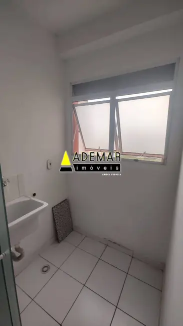 Apartamento com 2 quartos para alugar, 48m2 em Canhema, Diadema - SP - imagem 5 Foto 5 de Apartamento com 2 quartos para alugar, 48m2 em Canhema, Diadema - SP