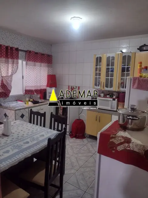 Foto 9 de Casa com 6 quartos à venda, 350m2 em Jardim Rubilene, São Paulo - SP