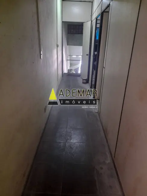 Sala Comercial para alugar, 230m2 em Conceição, Diadema - SP - imagem 3 Foto 3 de Sala Comercial para alugar, 230m2 em Conceição, Diadema - SP