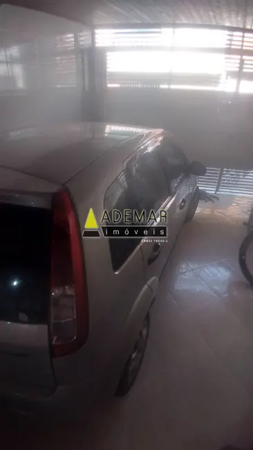 Foto 4 de Casa com 3 quartos à venda, 180m2 em Canhema, Diadema - SP