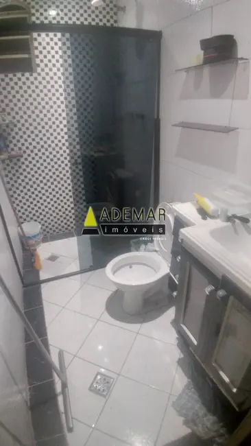Foto 8 de Casa com 3 quartos à venda, 180m2 em Canhema, Diadema - SP