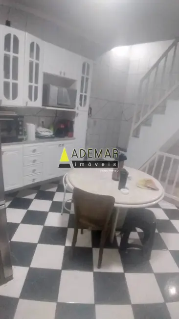 Foto 9 de Casa com 3 quartos à venda, 180m2 em Canhema, Diadema - SP