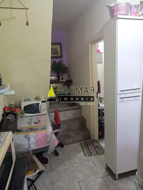 Foto 2 de Casa com 1 quarto à venda, 55m2 em Casa Grande, Diadema - SP