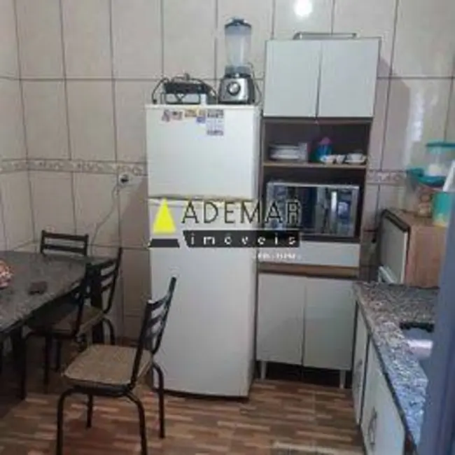 Foto 2 de Casa com 4 quartos à venda, 55m2 em Casa Grande, Diadema - SP