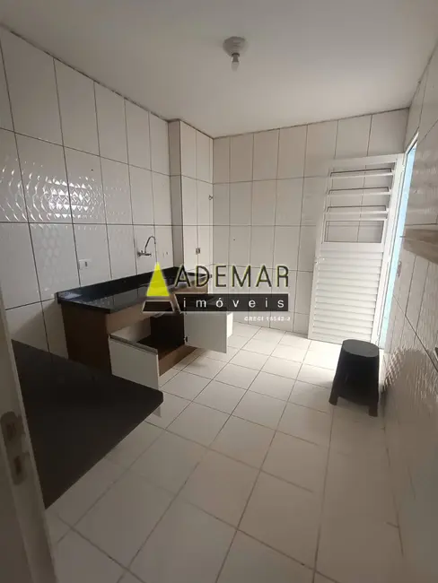 Foto 2 de Apartamento com 2 quartos à venda em Piraporinha, Diadema - SP