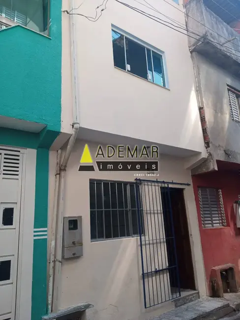 Foto 1 de Casa com 2 quartos à venda, 50m2 em Casa Grande, Diadema - SP