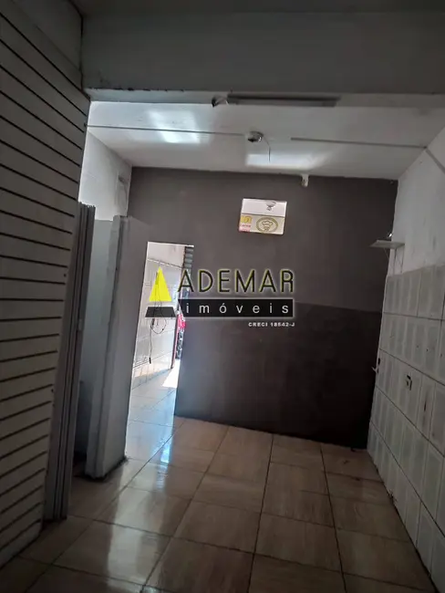 Casa com 2 quartos para alugar em Eldorado, Diadema - SP - imagem 8 Foto 8 de Casa com 2 quartos para alugar em Eldorado, Diadema - SP