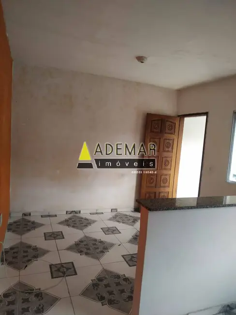 Casa com 2 quartos para alugar em Eldorado, Diadema - SP - imagem 4 Foto 4 de Casa com 2 quartos para alugar em Eldorado, Diadema - SP