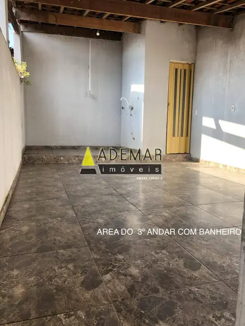 Foto 9 de Casa com 2 quartos à venda, 125m2 em Casa Grande, Diadema - SP
