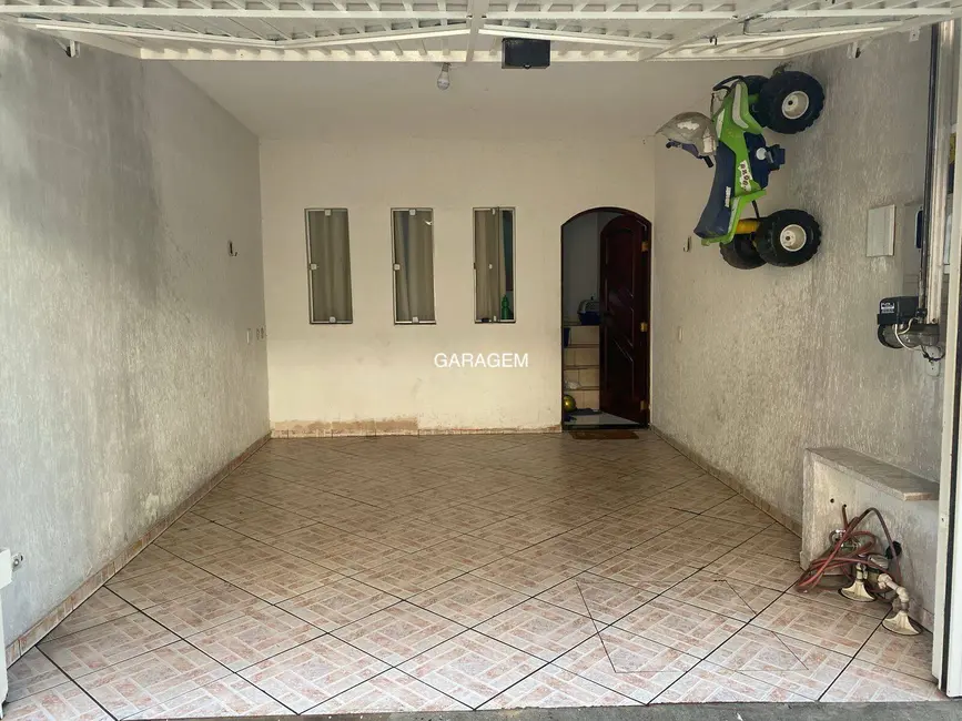 Casa com 2 quartos à venda, 125m2 em Casa Grande, Diadema - SP - imagem 1 Foto 1 de Casa com 2 quartos à venda, 125m2 em Casa Grande, Diadema - SP