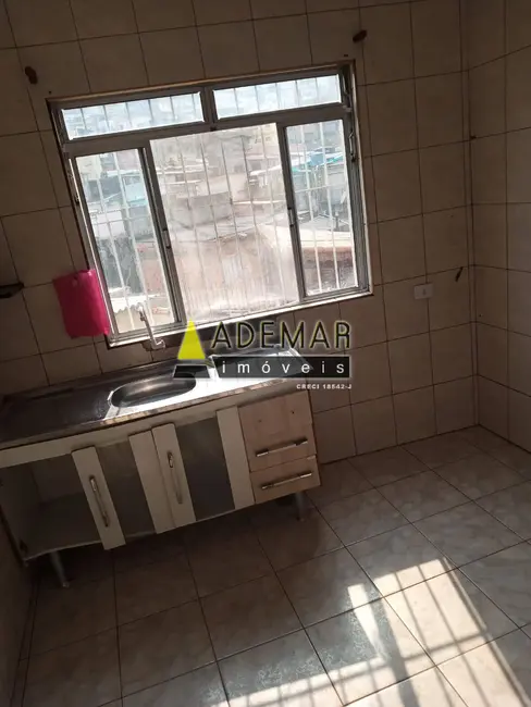 Foto 3 de Casa com 1 quarto para alugar, 50m2 em Jardim Célia (Zona Sul), São Paulo - SP