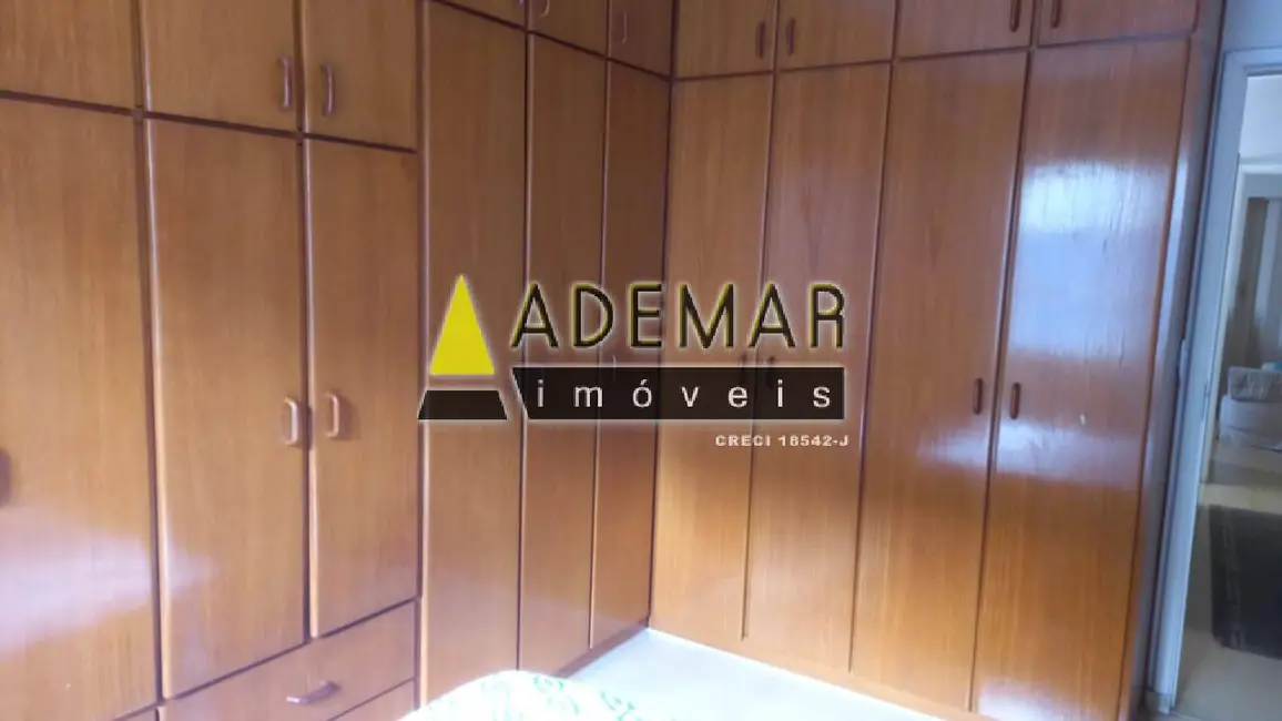 Foto 9 de Casa com 3 quartos à venda, 142m2 em Centro, Diadema - SP