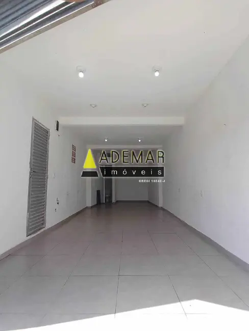 Foto 1 de Casa com 1 quarto para alugar, 40m2 em Casa Grande, Diadema - SP