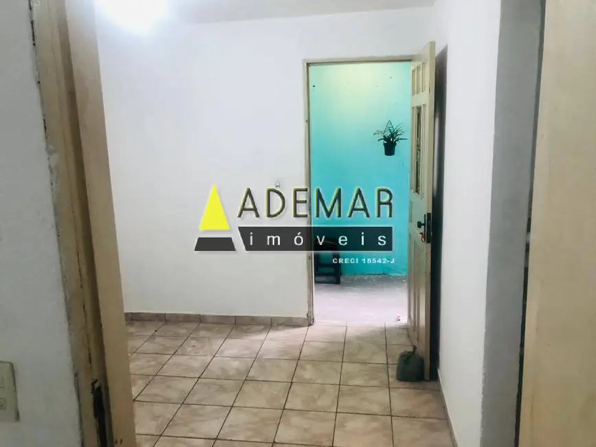 Foto 6 de Casa com 2 quartos para alugar, 55m2 em Serraria, Diadema - SP