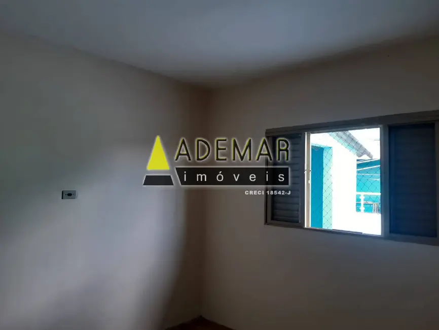 Foto 4 de Casa com 8 quartos à venda, 200m2 em Vila Nogueira, Diadema - SP