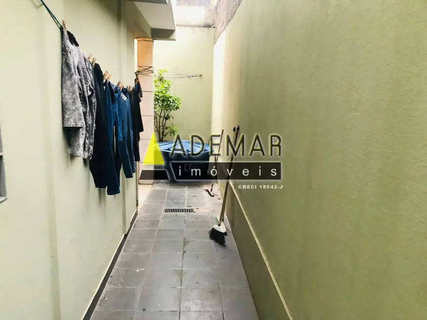 Casa com 3 quartos à venda, 280m2 em Eldorado, Diadema - SP - imagem 8 Foto 8 de Casa com 3 quartos à venda, 280m2 em Eldorado, Diadema - SP